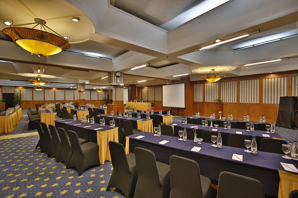 The Jayakarta Suites Bandung Zewnętrze zdjęcie