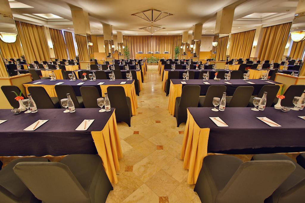 The Jayakarta Suites Bandung Zewnętrze zdjęcie