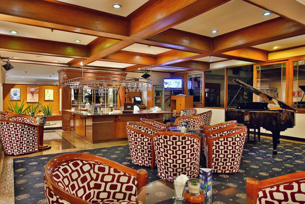 The Jayakarta Suites Bandung Zewnętrze zdjęcie