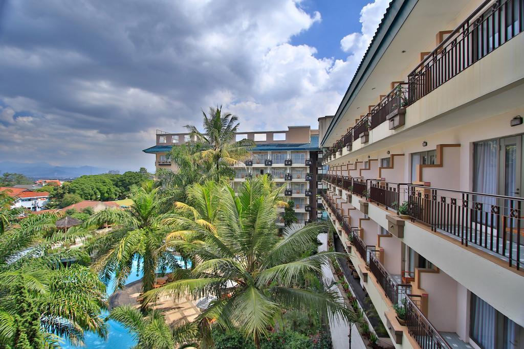 The Jayakarta Suites Bandung Zewnętrze zdjęcie
